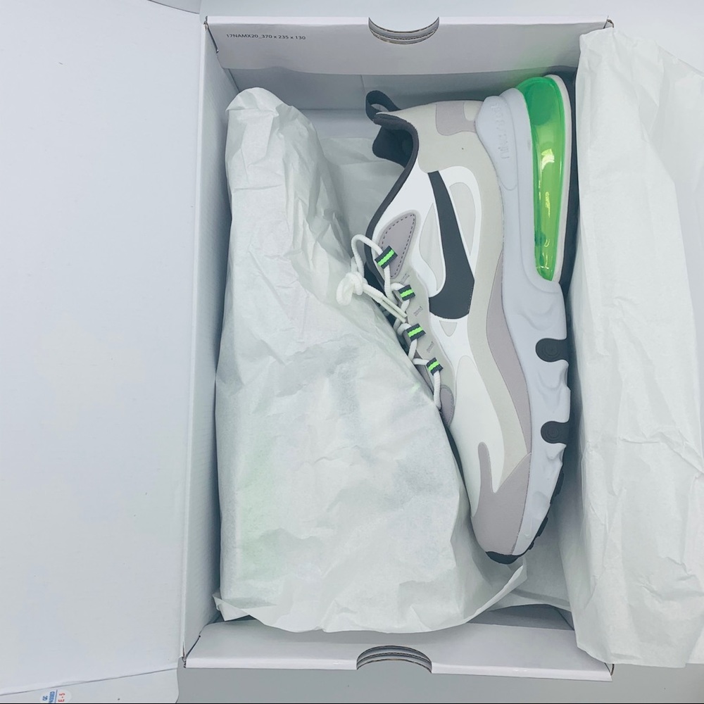 air max 270 react • BRAND NEW • NEVER WORN - Picture 2 of 13